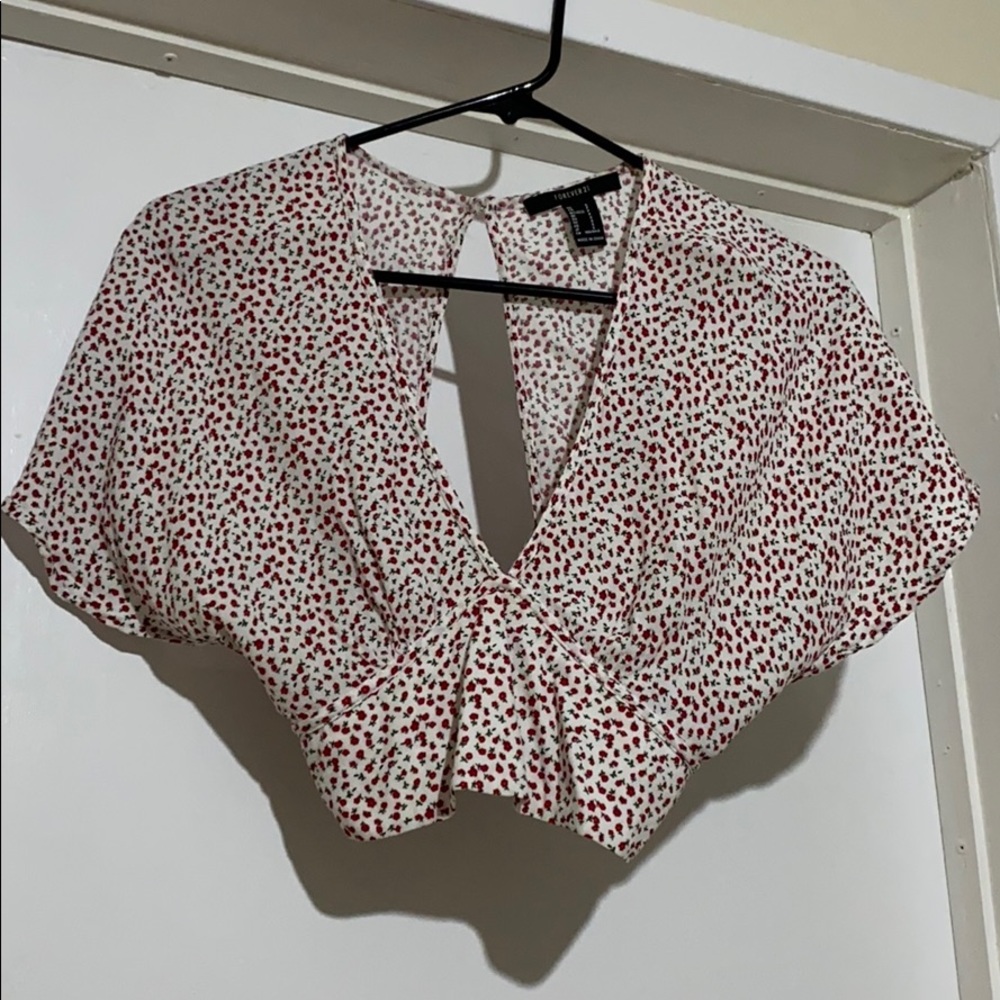 F21 CROP TOP